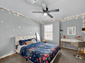 10518 Tenleyton Lane, Houston TX 77075