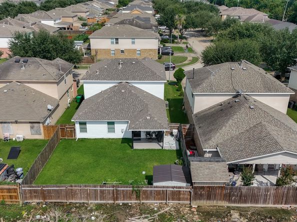 10518 Tenleyton Lane, Houston TX 77075
