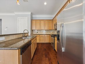 2619 Edgefield Lakes Drive, Houston TX 77054