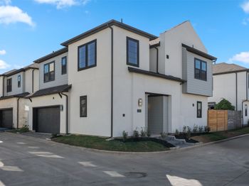 3243 Royal Oaks Hollow Lane