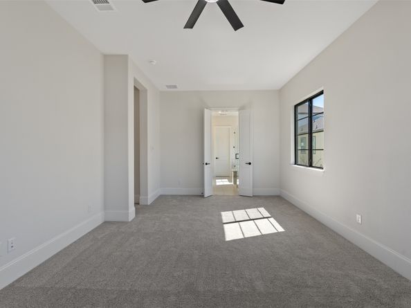 3243 Royal Oaks Hollow Lane, Houston TX 77082