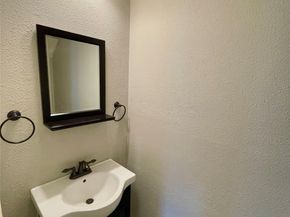 2121 El Paseo Street 1709, Houston TX 77054