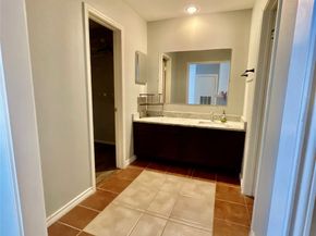 2121 El Paseo Street 1709, Houston TX 77054