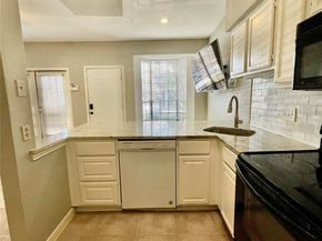 2121 El Paseo Street 1709, Houston TX 77054