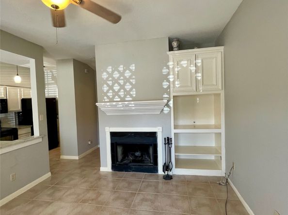 2121 El Paseo Street 1709, Houston TX 77054