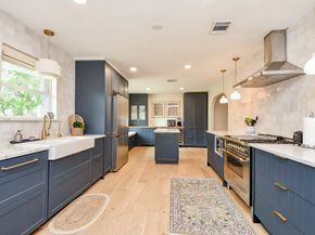 2735 Triway Lane, Houston TX 77043