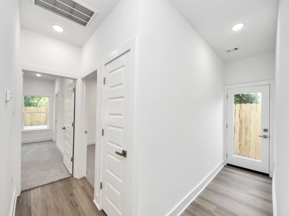 9409 Caddo Road, Houston TX 77078