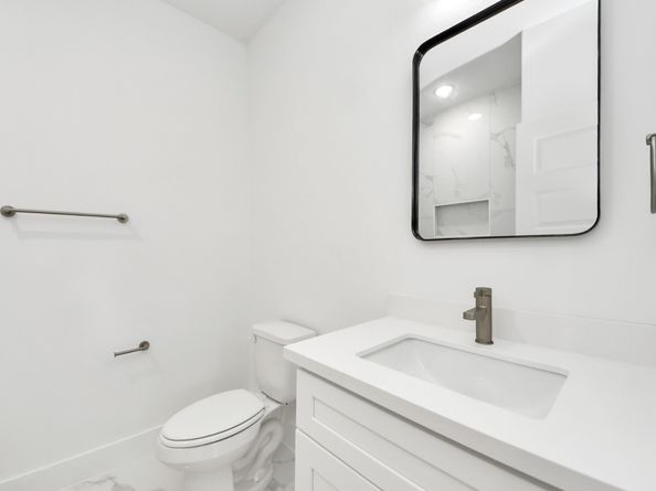 9409 Caddo Road, Houston TX 77078