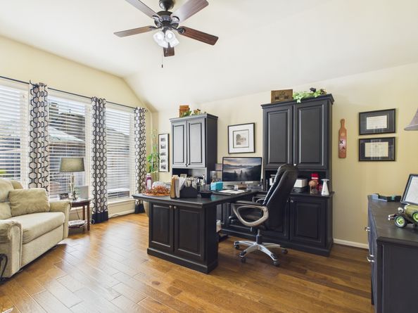 13526 Breakwater Path Loop, Houston TX 77044