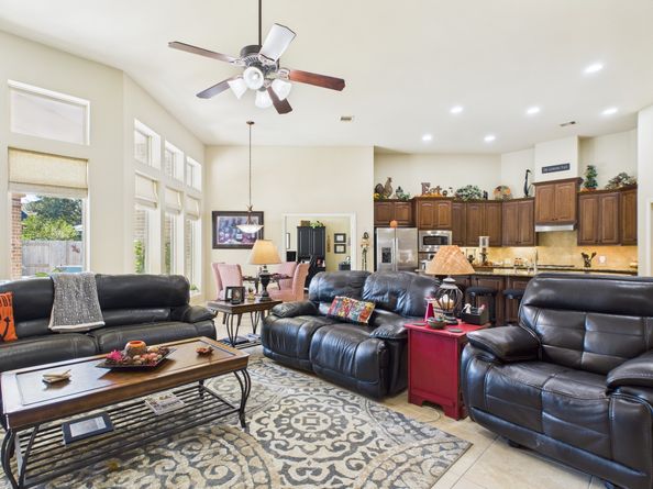 13526 Breakwater Path Loop, Houston TX 77044
