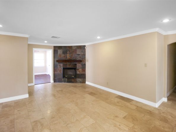 5738 Willowbend Boulevard, Houston TX 77096