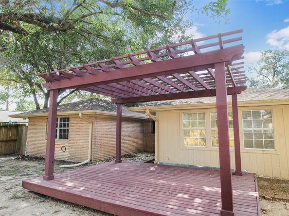 5738 Willowbend Boulevard, Houston TX 77096
