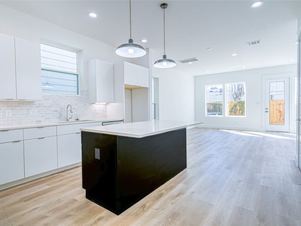 5402 Margarita Street, Houston TX 77020
