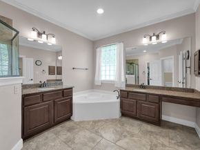 2413 W Bramlet Drive, Conroe TX 77304