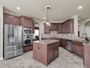 2413 W Bramlet Drive, Conroe TX 77304
