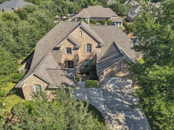 2413 W Bramlet Drive