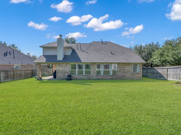 2413 W Bramlet Drive, Conroe TX 77304