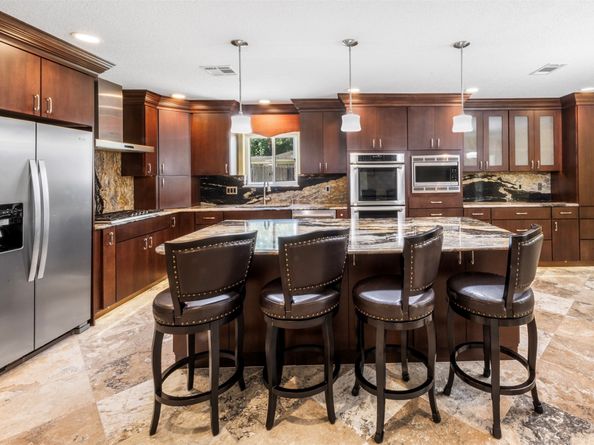 2214 Lakeville Drive, Kingwood TX 77339