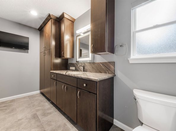 2214 Lakeville Drive, Kingwood TX 77339