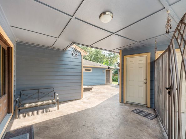 2214 Lakeville Drive, Kingwood TX 77339