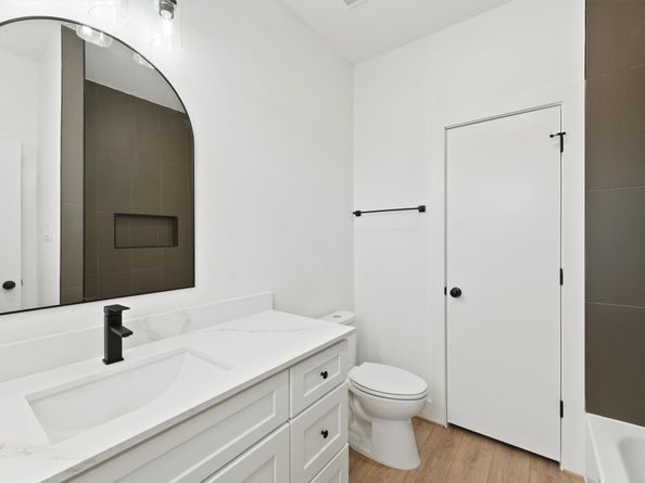 322 Clearwater Street AB, Houston TX 77029