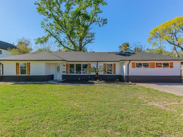 9419 Campbell Road, Houston TX 77080