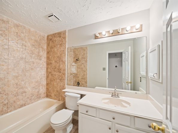 7411 Marble Glen Lane, Houston TX 77095