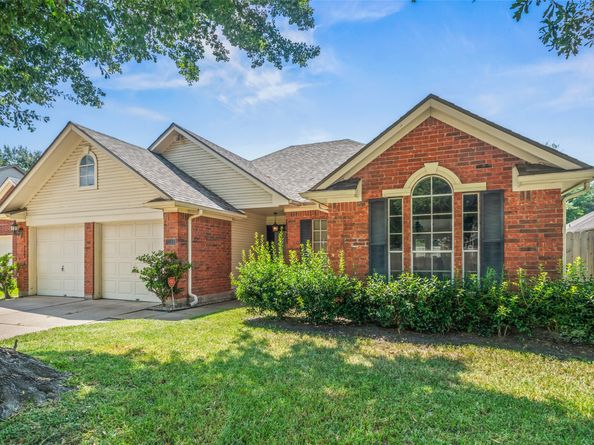 7411 Marble Glen Lane, Houston TX 77095
