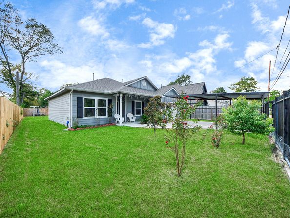 7206 Bywood Street, Houston TX 77028