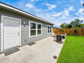 7206 Bywood Street, Houston TX 77028