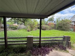 4302 Fernwood Drive, Houston TX 77021