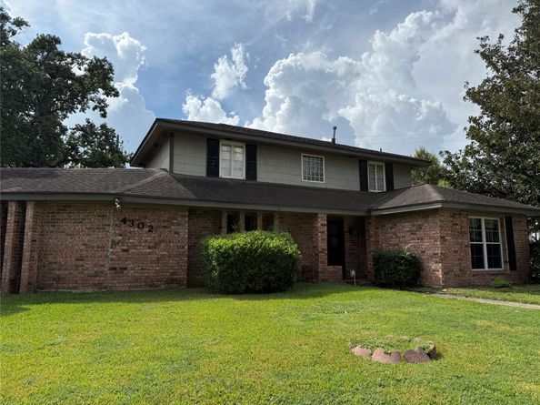 4302 Fernwood Drive, Houston TX 77021