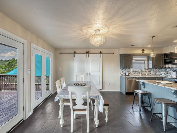 156 Lakefront Drive, Point Venture TX 78645