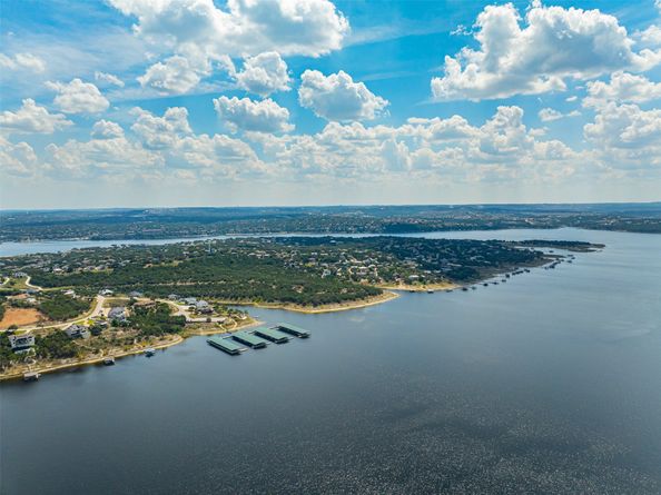 156 Lakefront Drive, Point Venture TX 78645