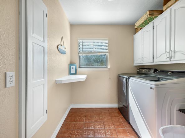 156 Lakefront Drive, Point Venture TX 78645