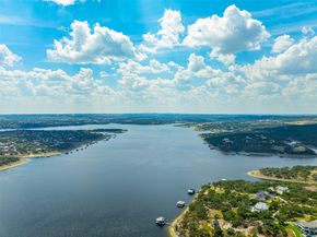 156 Lakefront Drive, Point Venture TX 78645