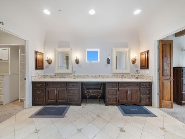 2370 Bolsover Street, Houston TX 77005