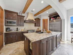 2370 Bolsover Street, Houston TX 77005