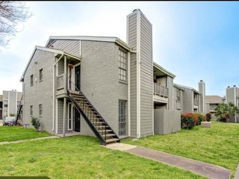 12500 Sandpiper Drive