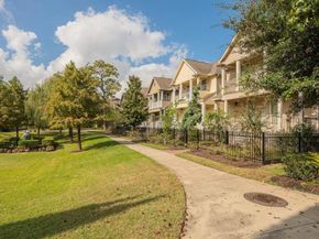 3322 Garden Crest Lane, Houston TX 77018