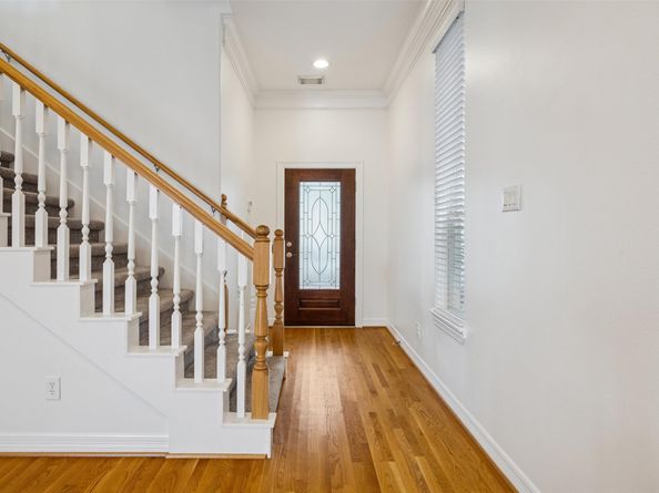 3322 Garden Crest Lane, Houston TX 77018