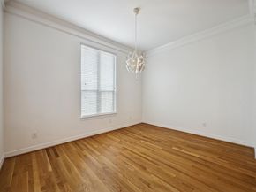 3322 Garden Crest Lane, Houston TX 77018