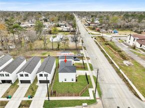 6320 Laura Koppe Road, Houston TX 77016
