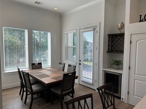 2714 Nagle Street, Houston TX 77004