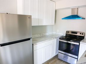 909 Yorkshire st Street 8, Houston TX 77022