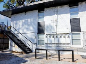 909 Yorkshire st Street 8, Houston TX 77022