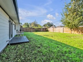 5502 Hewitt Dr Drive, Houston TX 77092