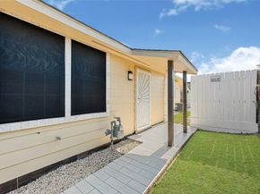 8715 Bauman Road 6, Houston TX 77022