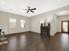 8715 Bauman Road 6, Houston TX 77022