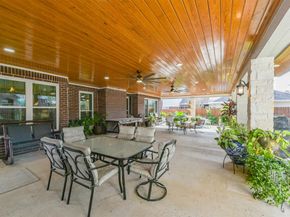 19711 Powerscourt Drive, Humble TX 77346